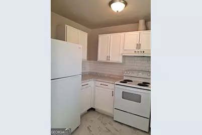 2018 Winston Drive, Macon, GA 31206 - Photo 9