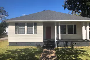 300 Fourth Ave, Thomaston, GA 30286 - Photo 1