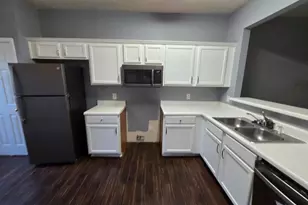 3831 Austin Park Ln, Decatur, GA 30032 - Photo 7