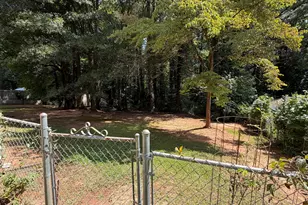 131 Meadow Ridge Dr, Stockbridge, GA 30281 - Photo 15