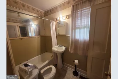 411 E 19th Avenue, Cordele, GA 31015 - Photo 5