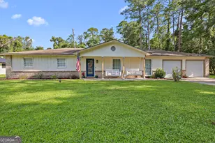 1201 Fairway Rd, Brunswick, GA 31525 - Photo 1