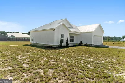 1434 Paris Avenue, Swainsboro, GA 30401 - Photo 3