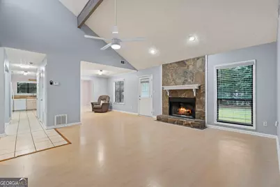 120 Selena Court, Fayetteville, GA 30215 - Photo 3