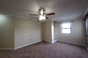 795 Hammond Dr, Sandy Springs, GA 30328 - Photo 17