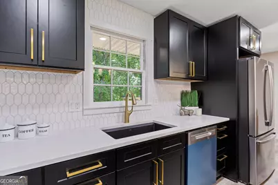 530 Shay Drive SW, Marietta, GA 30060 - Photo 13