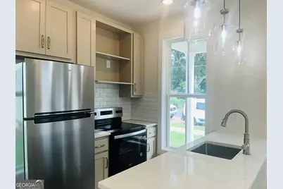 107 Gardenia Lane #107A, Lagrange, GA 30240 - Photo 5