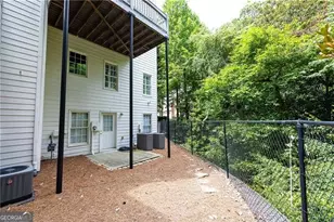 5492 Glenridge Dr, Atlanta, GA 30342 - Photo 37
