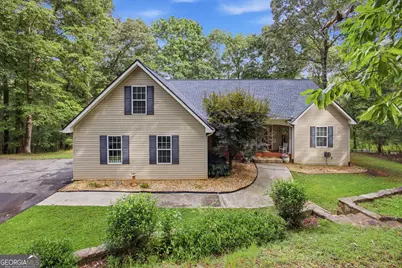 192 Sweetbriar Drive, Demorest, GA 30535 - Photo 1