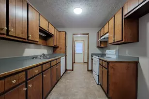 518 Carl-Cedar Hill Rd, Winder, GA 30680 - Photo 5
