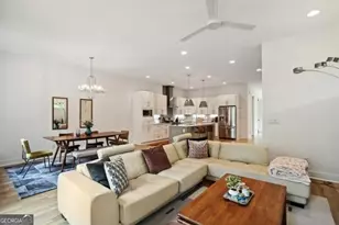 129 Holiday Ave, Atlanta, GA 30307 - Photo 11