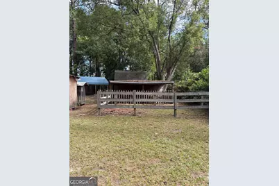 704 Bay Street, Waycross, GA 31501 - Photo 17