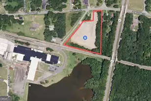 116 Railroad Wy, Barnesville, GA 30204 - Photo 1