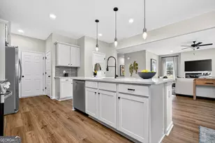 216 Jagee Dr, Byron, GA 31008 - Photo 17