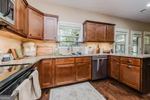 211 Wild Azalea Dr, Perry, GA 31069 - Photo 11