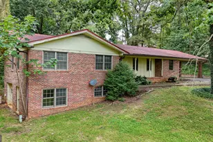 727 Bell Creek Rd, Hiawassee, GA 30546 - Photo 3