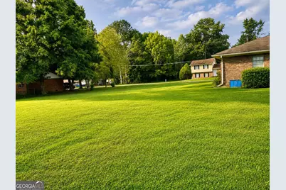 946 Cochise Trail SE, Conyers, GA 30094 - Photo 3