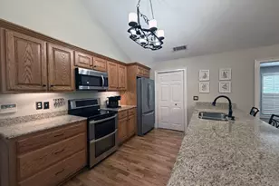 201 Hickory Hill Ln, Martin, GA 30557 - Photo 3