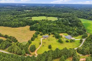 354 Ricks Rd, Lavonia, GA 30553 - Photo 15