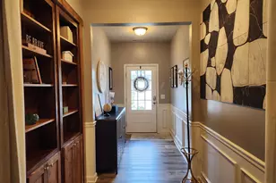 17 Cliffbriar Terrace, Newnan, GA 30263 - Photo 3