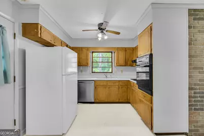 270 University Circle, Athens, GA 30605 - Photo 3