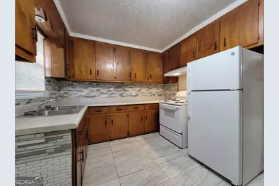 309 N Broad Street #7, Winder, GA 30680 - Photo 5