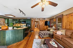 208 Bullen Gap Rd, Blue Ridge, GA 30513 - Photo 15