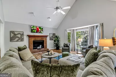 2192 Chartwell Drive, Marietta, GA 30066 - Photo 3