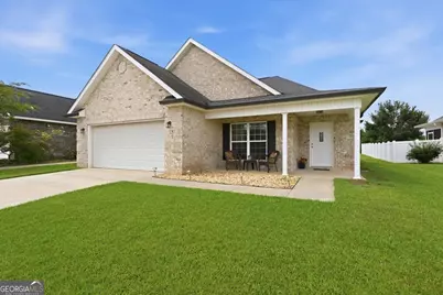 305 Lamplight Drive, Warner Robins, GA 31008 - Photo 1
