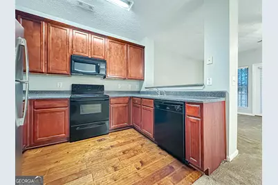 4283 High Park Lane # 10, East Point, GA 30344 - Photo 5