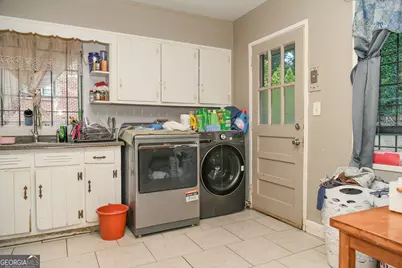 2792 Lancaster Drive, East Point, GA 30344 - Photo 13