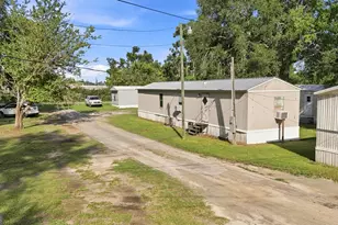 38 Peeler Ave, Lakeland, GA 31635 - Photo 5