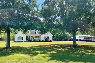 476 Clover Ave, Comer, GA 30629 - Photo 3