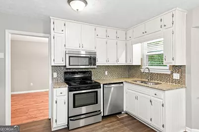 1978 Lullwater Circle, Jonesboro, GA 30236 - Photo 7
