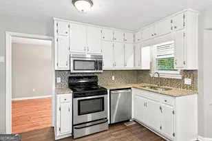 1978 Lullwater Cir, Jonesboro, GA 30236 - Photo 7