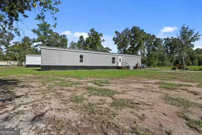 1126 East 121 Place, Folkston, GA 31537 - Photo 5