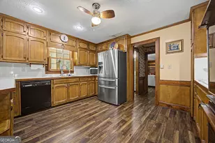 2622 Travois Way SW, Lilburn, GA 30047 - Photo 15