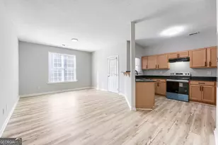 2266 Nicole Dr, Hampton, GA 30228 - Photo 3