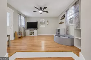 319 Elizabeth Ln, Griffin, GA 30223 - Photo 15