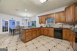 151 Liberty Ct, Byron, GA 31008 - Photo 11
