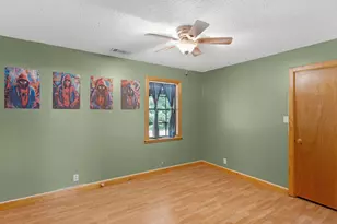 107 Midway Rd, Barnesville, GA 30204 - Photo 13