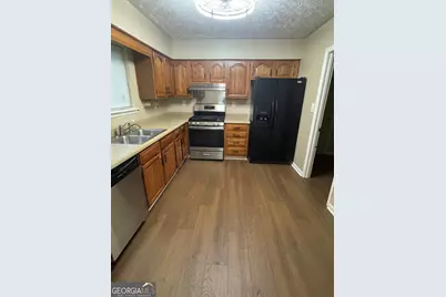 9323 Forest Knoll Drive, Jonesboro, GA 30238 - Photo 9