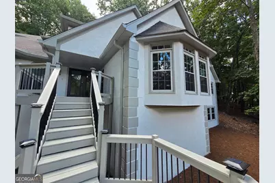 8765 Mount Rushmore Drive, Johns Creek, GA 30022 - Photo 11