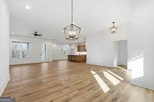 115 Oak Hill Cir, Eatonton, GA 31024 - Photo 3