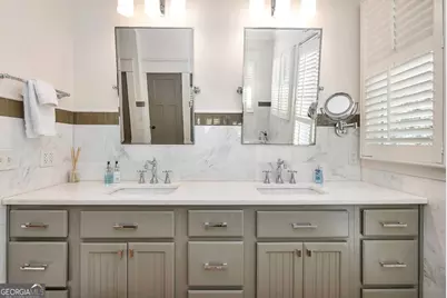 2212 Ocean Road, Saint Simons, GA 31522 - Photo 17