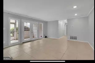 346 Carpenter Dr, Sandy Springs, GA 30328 - Photo 9