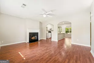 6783 Saganaw Dr, Rex, GA 30273 - Photo 5