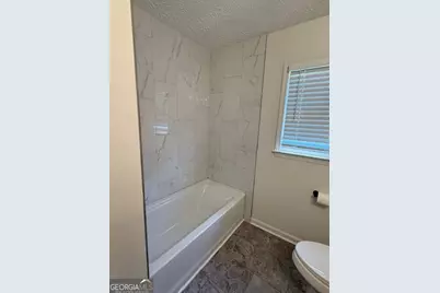 35 Chatsworth Circle, Newnan, GA 30265 - Photo 15