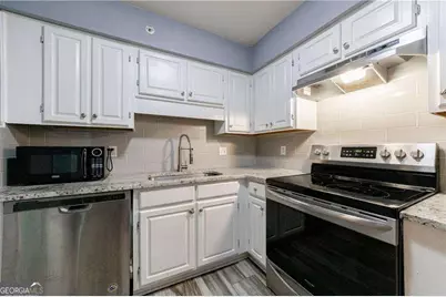 27306 Plantation Drive NE #306, Atlanta, GA 30324 - Photo 39