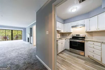 27306 Plantation Drive NE #306, Atlanta, GA 30324 - Photo 7